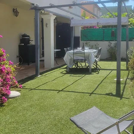 Apartment Climatisee De 2a 10 Personnes Piscine Privee 3km Hyeres