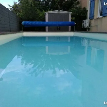 Climatisée De 2à 10 Personnes Piscine Privée 3km Appartement