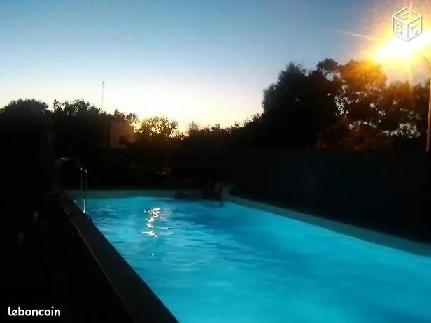 Climatisee De 2a 10 Personnes Piscine Privee 3km 아파트 *